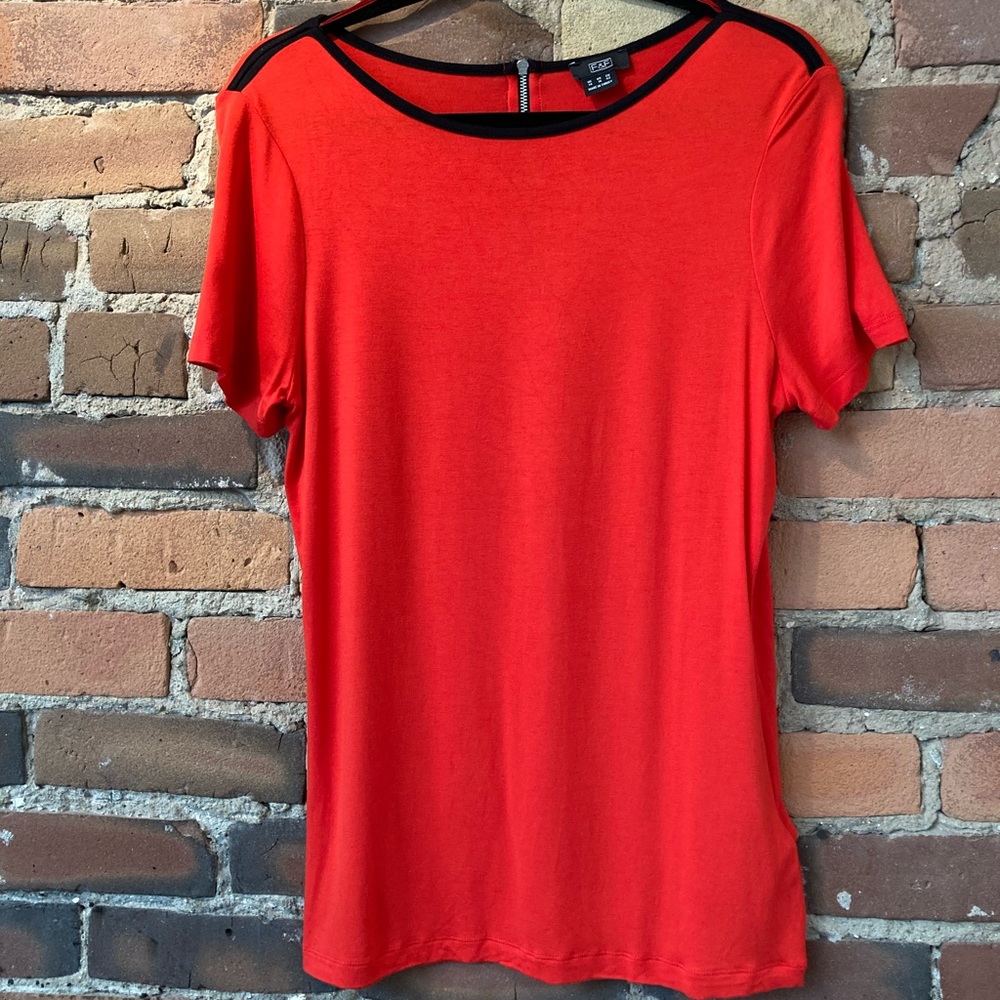 Red with Black Trim Short Sleeve Shirt. Size: 10.
